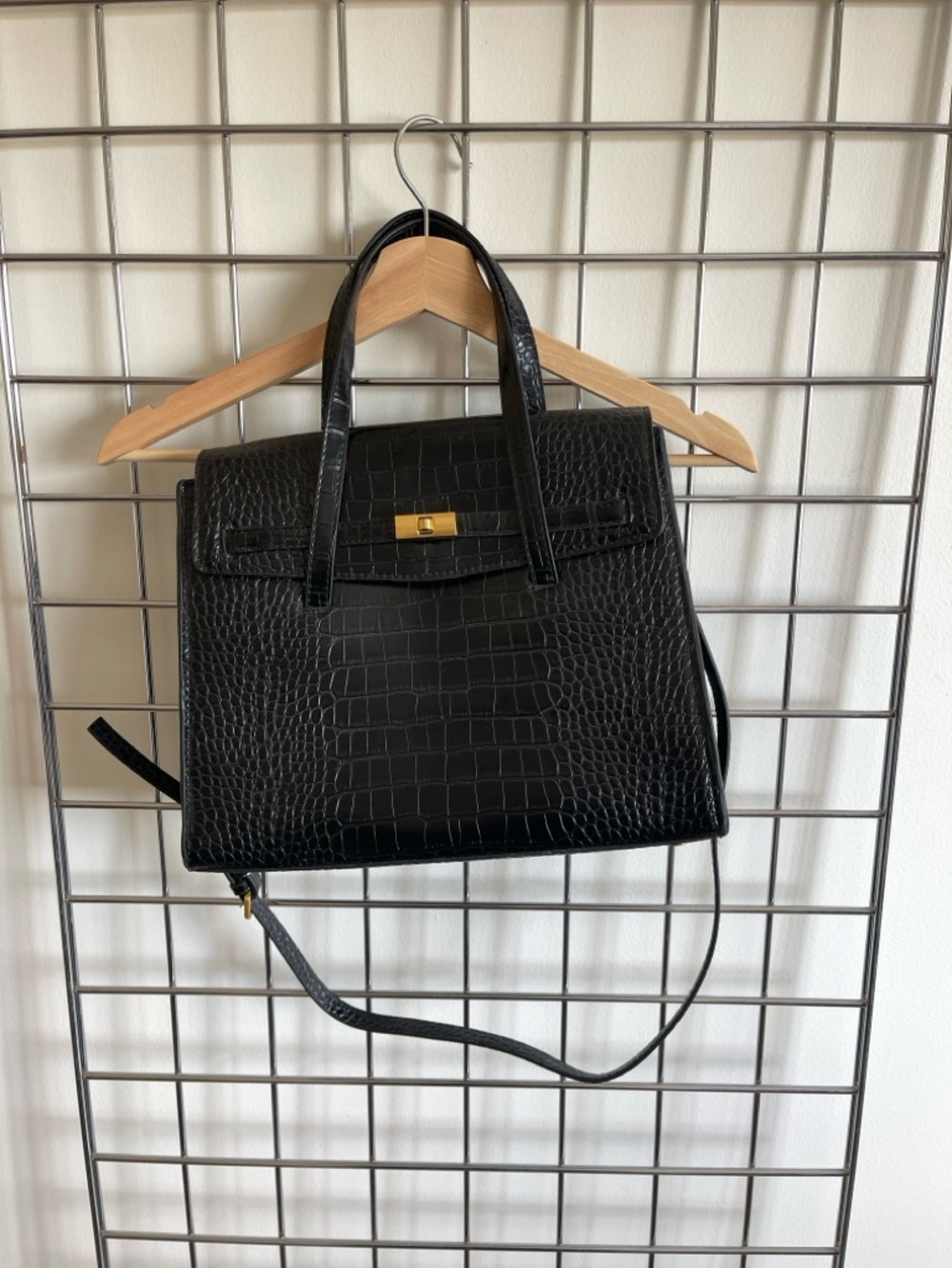 Mango Black Croc-Embossed Workbag /Satchel with Gold-Tone Clasp